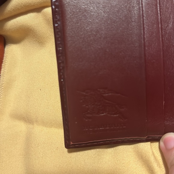 Burberry Nova Check/Red/Maroon Compact Snap Wallet - Picture 4 of 12